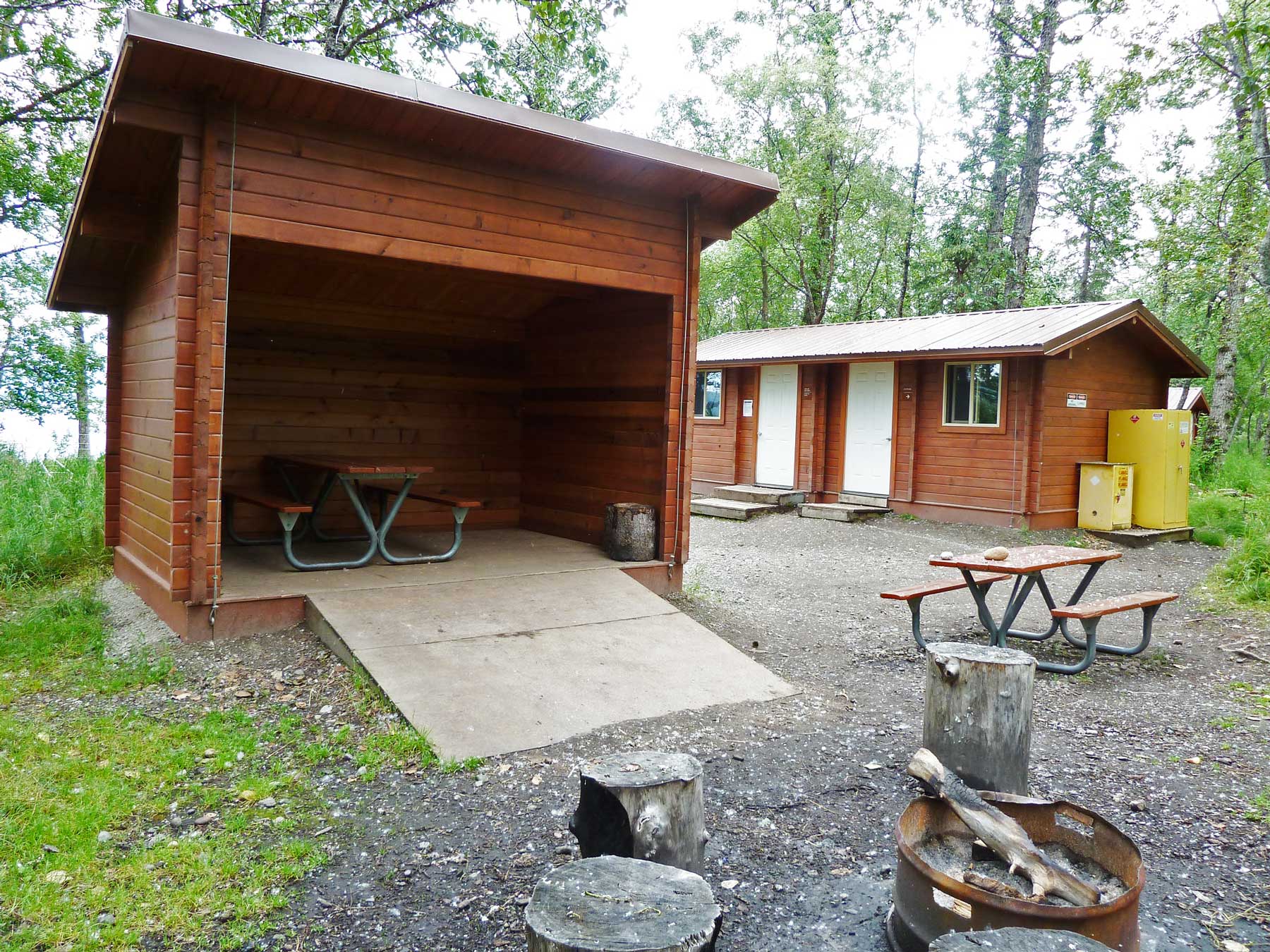 brooks camp katmai national park alaska