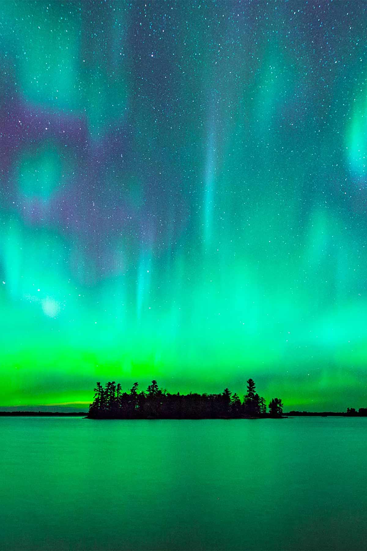 Best National Parks to visit in June, Voyageurs National Park Northern Lights